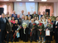 Восемь жителей Астрахани удостоились звания «Почетный ветеран»