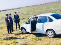 В ДТП под Астраханью с легковушкой и мотоциклом погиб подросток