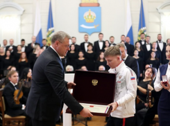 Юный астраханский шахматист удостоился почётной грамоты Президента Российской Федерации