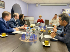 Иранцы собираются построить в Астрахани склад для импорта