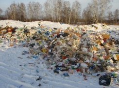Под Астраханью Россельхознадзор обнаружил строительный мусор на сельхозугодьях