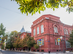 Впереди всех: в Астрахани назвали самого эффективного депутата