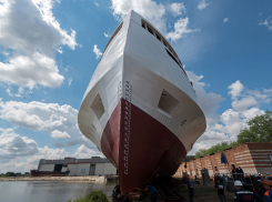 В Астрахани лайнер «Петр Великий» пообещали закончить в 2023 году