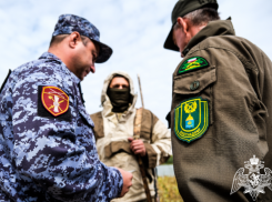 Слепая пуля: в Астраханской области охотник случайно застрелил человека