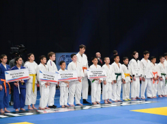 В Астрахани начался турнир детской лиги по дзюдо 