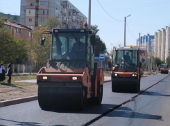 В Астрахани начали создавать список улиц для ремонта в 2026 году