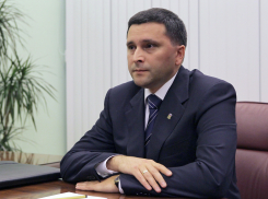 Путин уволил министра из Астрахани 