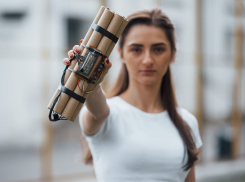 Неизвестные сообщили о минировании торговых центров и полиции в Астрахани