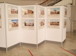 На астраханском вокзале открылась выставка «Станции Приволжской железной дороги на старинной почтовой открытке» 