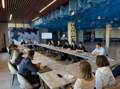 Новое молодежное правительство займется проектами развития Астраханской области