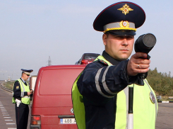 В Астрахани сотрудники ГИБДД перестанут использовать ручные радары