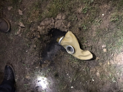 В Астрахани четверо детей получили ожоги из-за игр с противогазом 