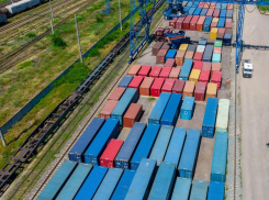 В 2022 году через терминал Кутум в Астрахани перевезли 267 тысяч тонн контейнеров