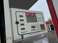 На астраханских заправках обновились цены на бензин и дизель