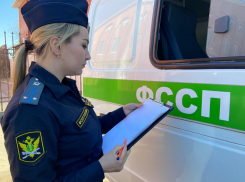 Астраханец вернул все долги по алиментам после ареста автомобиля