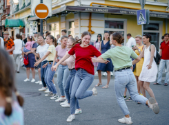 В Астрахани продолжаются вечера на Никольской 