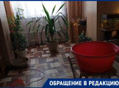 В Астрахани большой жилой дом остался без крыши