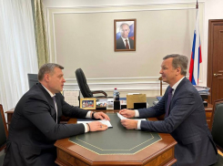 Губернатор Астраханской области встретился с первым вице-спикером Совета Федерации 