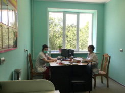 В астраханской поликлинике №2 сделали капремонт в детском отделении 