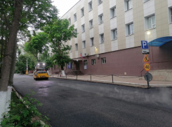 В Астрахани улицу Советской Милиции покроют двуслойным асфальтом