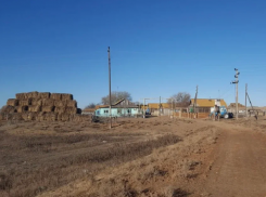 Под Астраханью чиновница отдала земельный участок в аренду на 20 лет