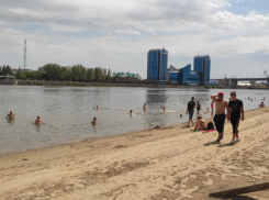 Летом в Астрахани откроют три официальных пляжа