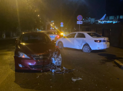Ночью в Астрахани произошло два ДТП с пострадавшими
