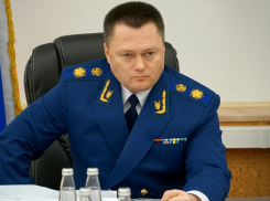 Генпрокурор России помог астраханцам получить долг по зарплате в 2,3 миллиона рублей