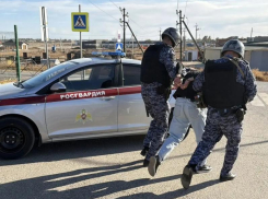 Астраханская Росгвардия предотвратила 50 опасных ситуаций в медучреждениях