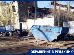 Мусорная площадка в Астрахани стала объектом спора между жителями домов и городской администрацией