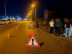 В Астрахани 12-летний мальчик на мотоцикле пострадал в ДТП с машиной