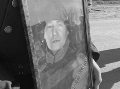 Володарцы простились с Нурланом Карасаевым, погибшим в ходе спецоперации  в Украине