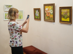 «Разноцветье» Александра Соловьёва могут увидеть астраханцы 