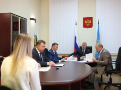 Астраханский губернатор рассказал о планах ремонта двух учреждений образования