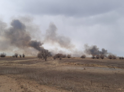 Астрахань заволокло дымом из-за ландшафтного пожара