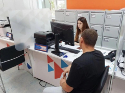 В Астраханской области насчитали около двух тысяч безработных