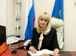 Елена Рязанова больше не исполняет обязанности министра финансов Астраханской области 