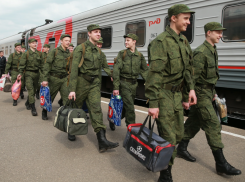 Более тысячи астраханцев отправятся в армию в рамках весеннего призыва