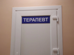 За неделю более тысячи астраханцев проверили здоровье в мобильном пункте