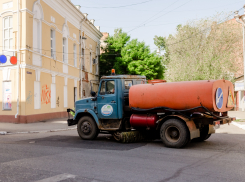Шит хэппенс: в Астрахани ассенизаторы устроили забастовку