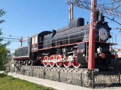 Сотрудники ПривЖД провели благоустройство и реставрацию памятных мест ко Дню Победы