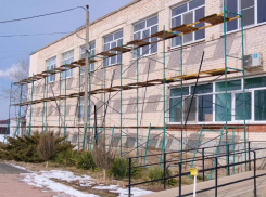 Под Астраханью началось благоустройство образовательного учреждения