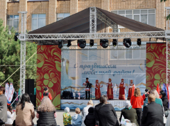 Один из районов Астраханской области поздравил местных жителей: с чем и как это было