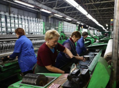 Крупнейшая в России астраханская фабрика обрела популярность у зарубежных рыбаков