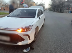 В Астрахани сбили двух девочек, переходивших дорогу на красный сигнал