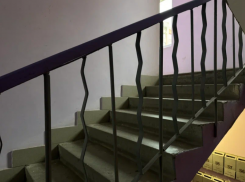 Астраханец украл больше двух миллионов рублей на несуществующих лестницах