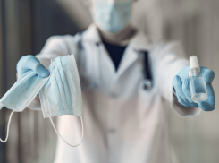  В Астрахани продлили карантин по гриппу в школах до 26 декабря включительно 