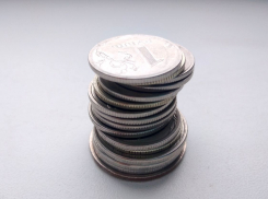 Астраханцам рассказали, куда обращаться при задолженности по заработной плате