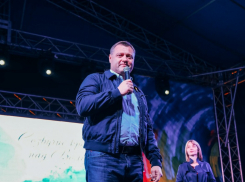 Игорь Бабушкин поздравил астраханцев с Днём города