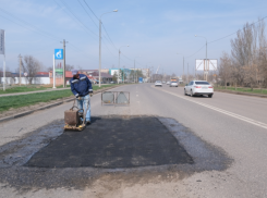 В Астрахани приступают к ремонту дорог по нацпроекту «Инфраструктура для жизни»